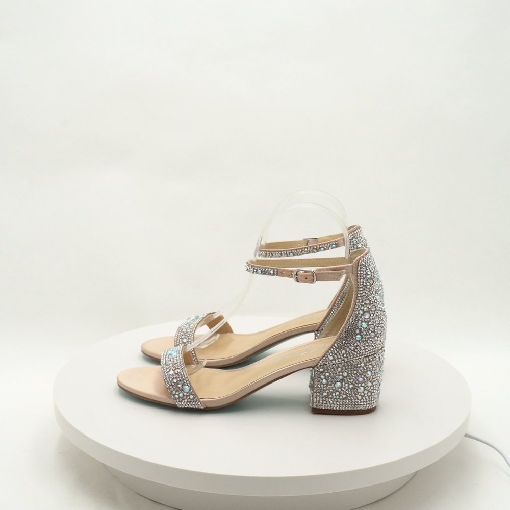 Betsey Johnson Women's Mari Heeled Sandal Size 8 Wide - Picture 4 of 12